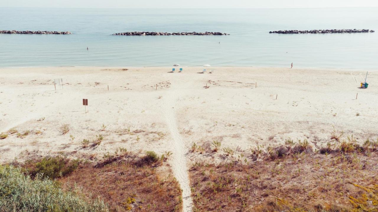 B&B Il Mare In Una Stanza Ortona Eksteriør bilde